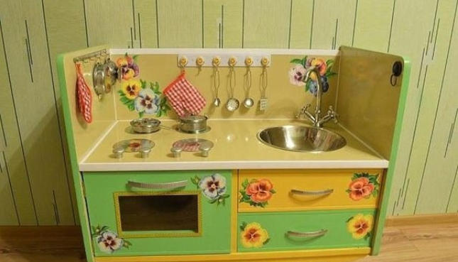 Kuchynky pre deti vyrobené z bezpečného plastu