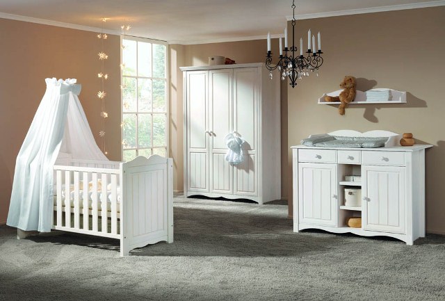 Výber nábytku pre novorodencov
