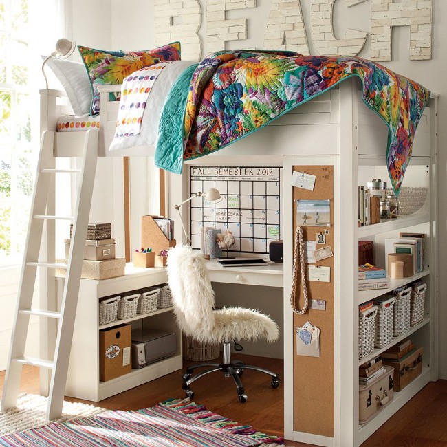 سرير العلية مع منطقة عمل - مثالية لغرفة الطفل